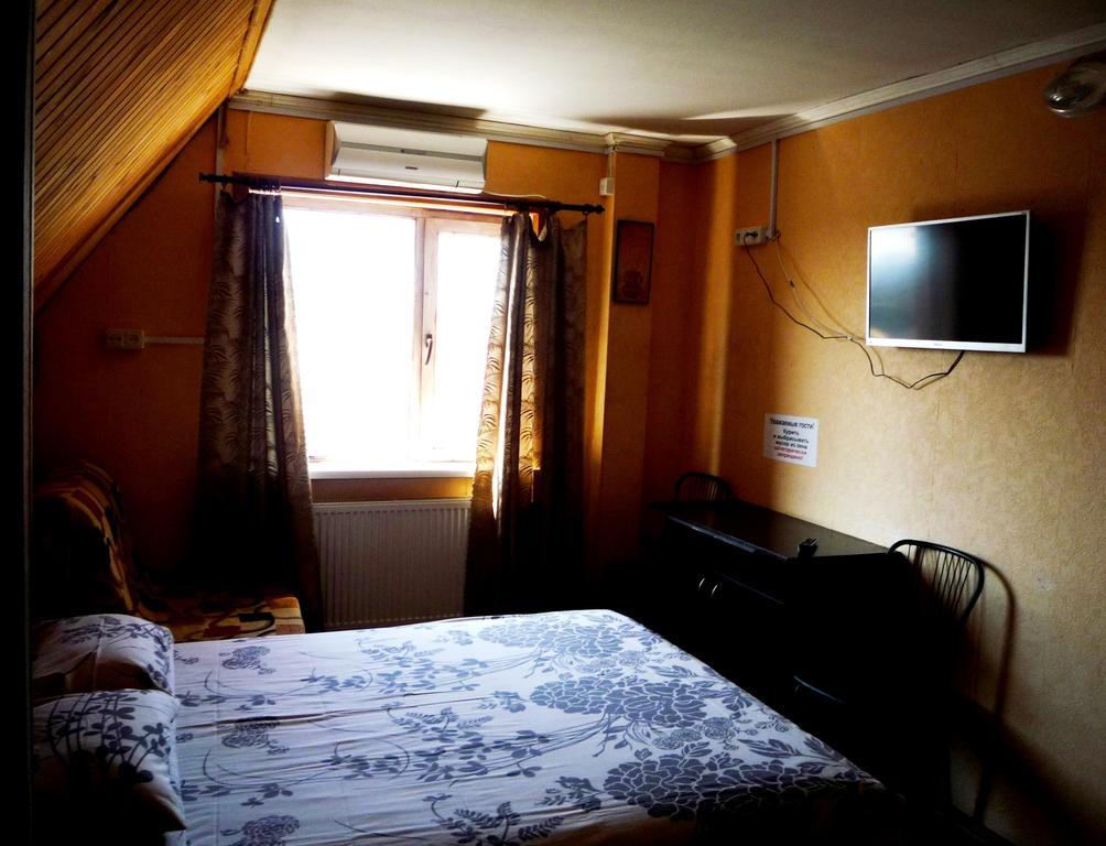 Hotel Restaurant Complex Boyarskiy Dvor Boyarka Exterior foto